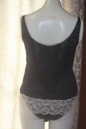 Vintage Vassarette Lingerie Set With Panties M 34