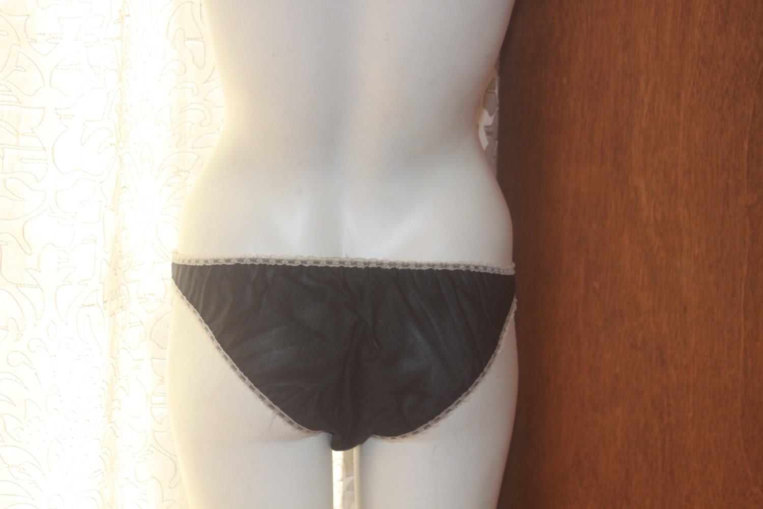 Vintage Vassarette Lingerie Set With Panties M 34