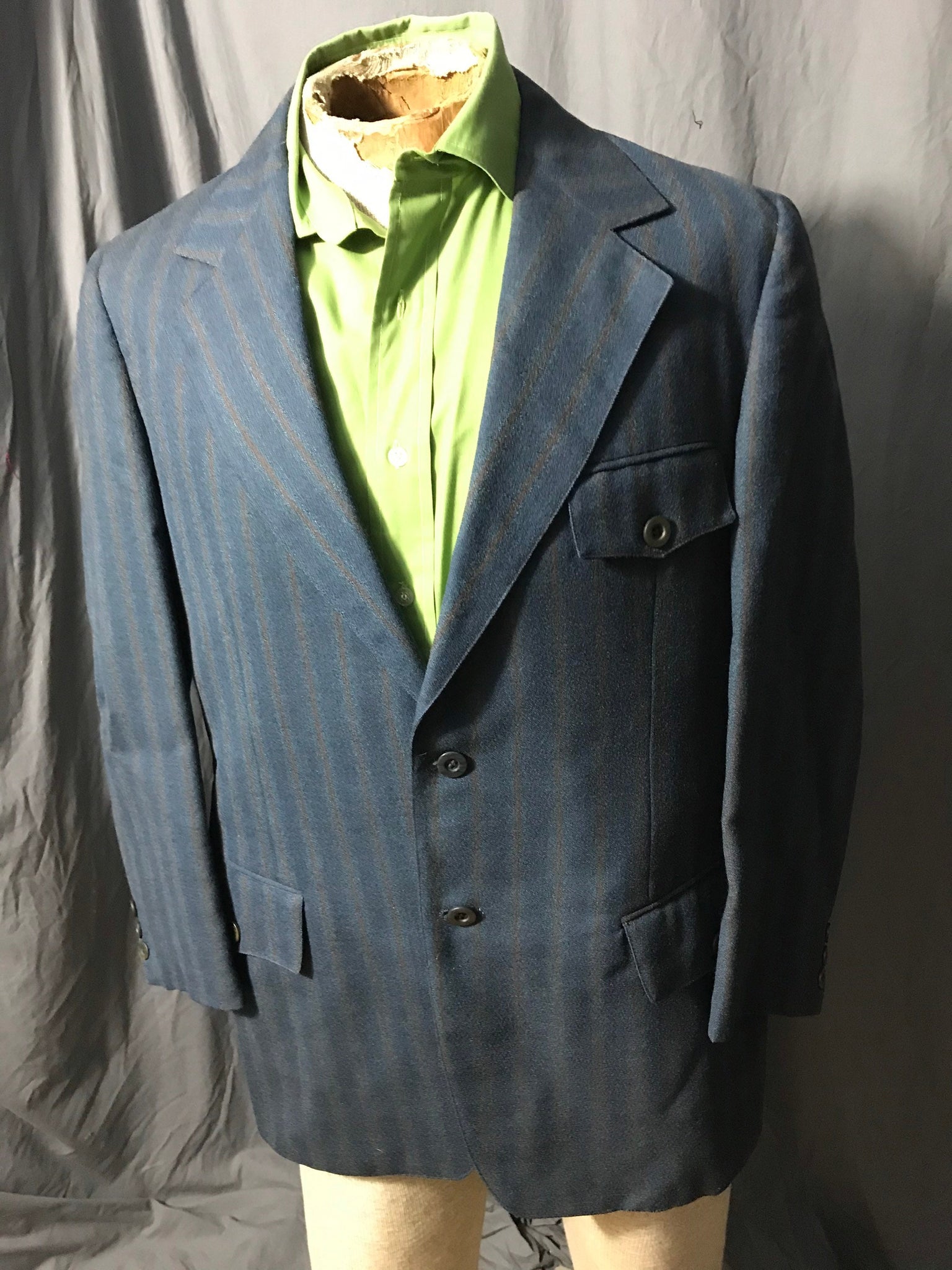 Vintage Merit blue striped belt back suit jacket 44