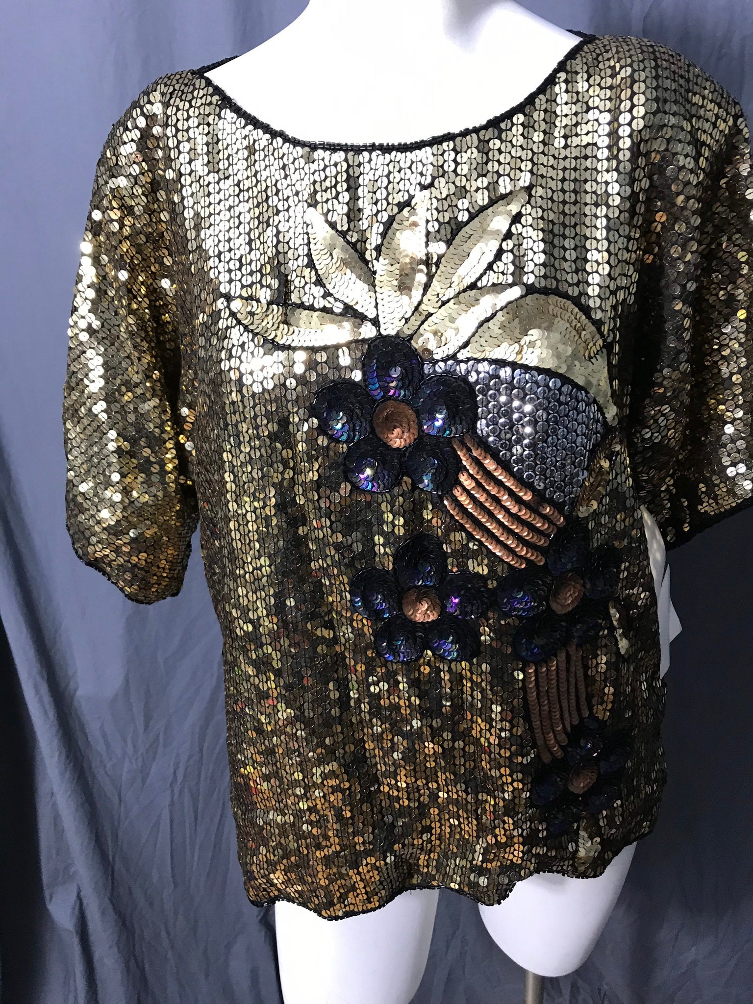 Vintage sequin Jewel Queen gold top / shirt M deadstock