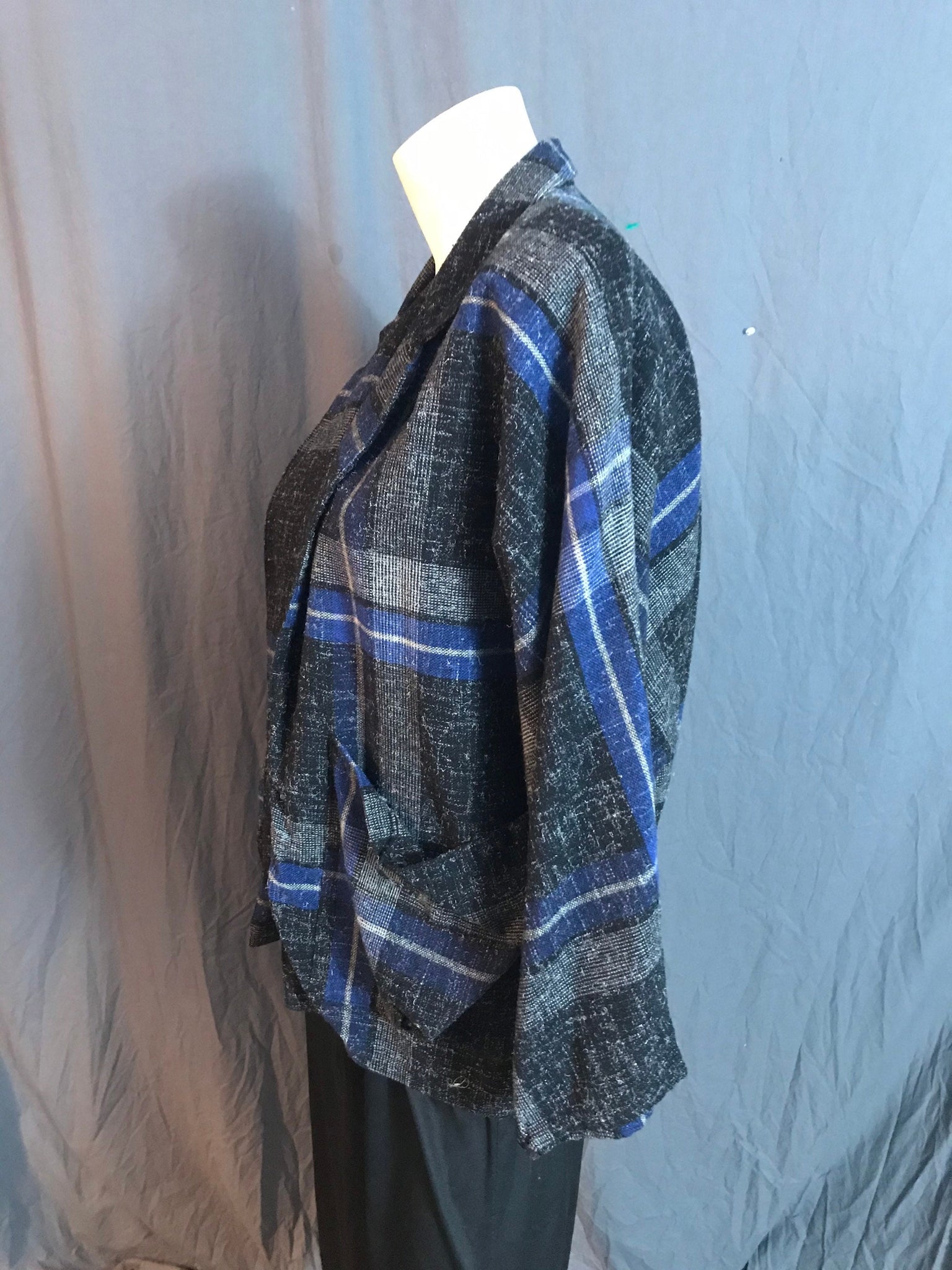 Vintage women’s 1980’s wool oversized plaid blazer M / L