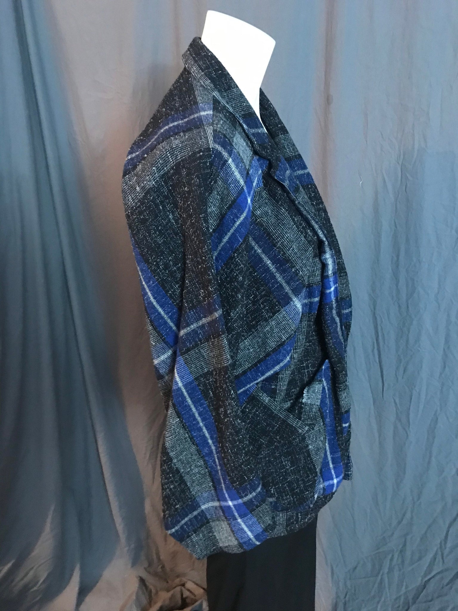 Vintage women’s 1980’s wool oversized plaid blazer M / L