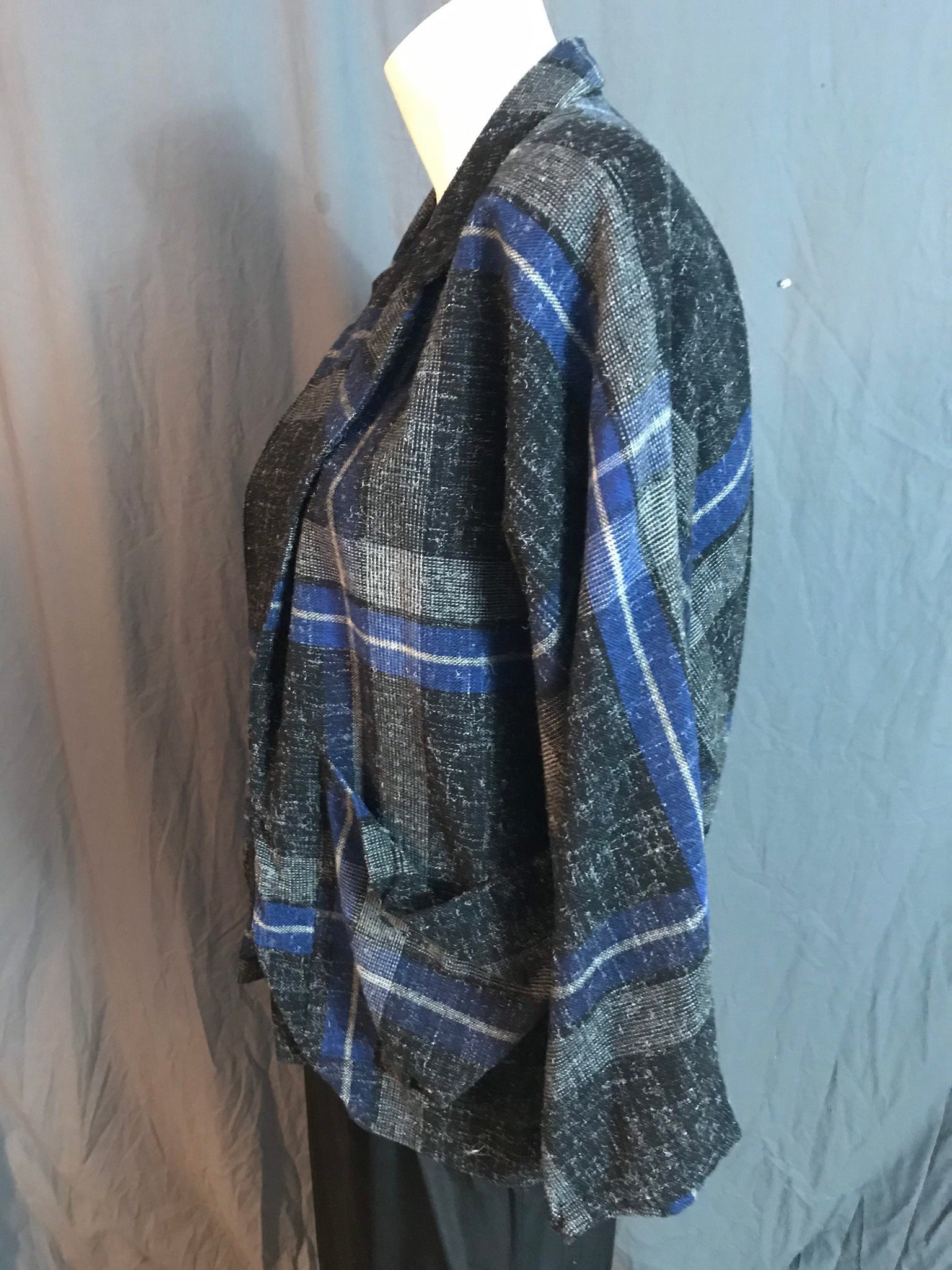 Vintage women’s 1980’s wool oversized plaid blazer M / L