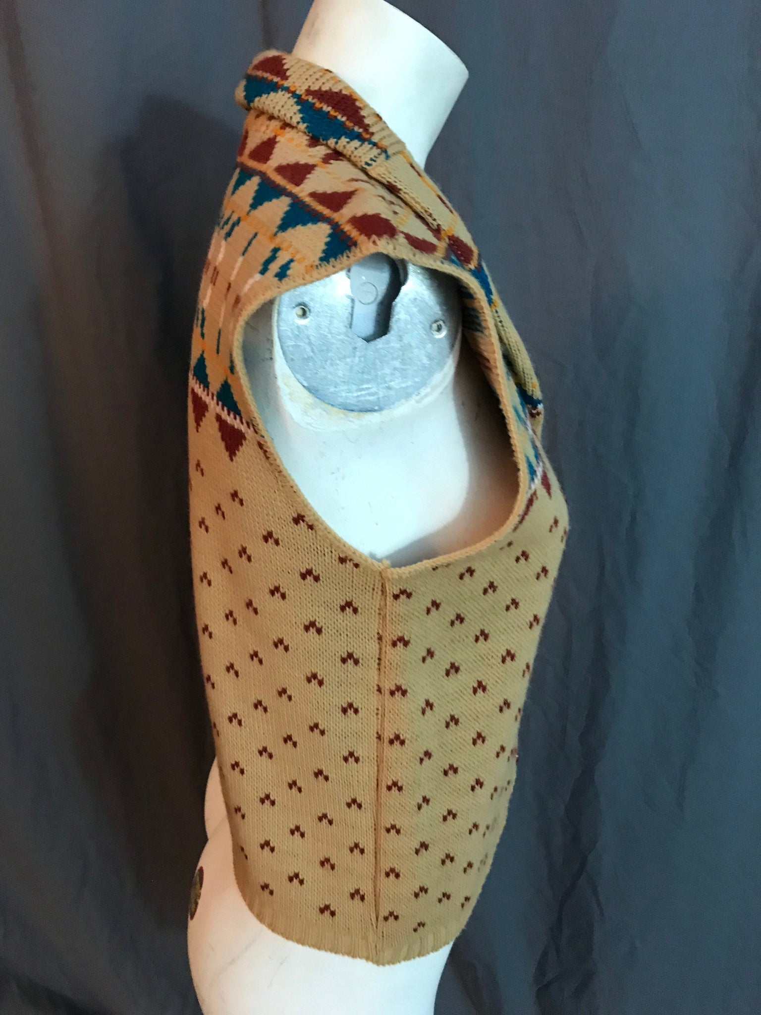 Vintage 1970’s sweater vest top M