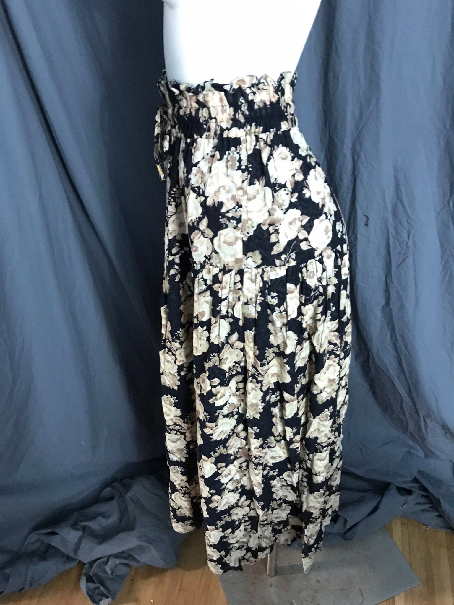 Vintage long tiered flower hippie boho skirt S