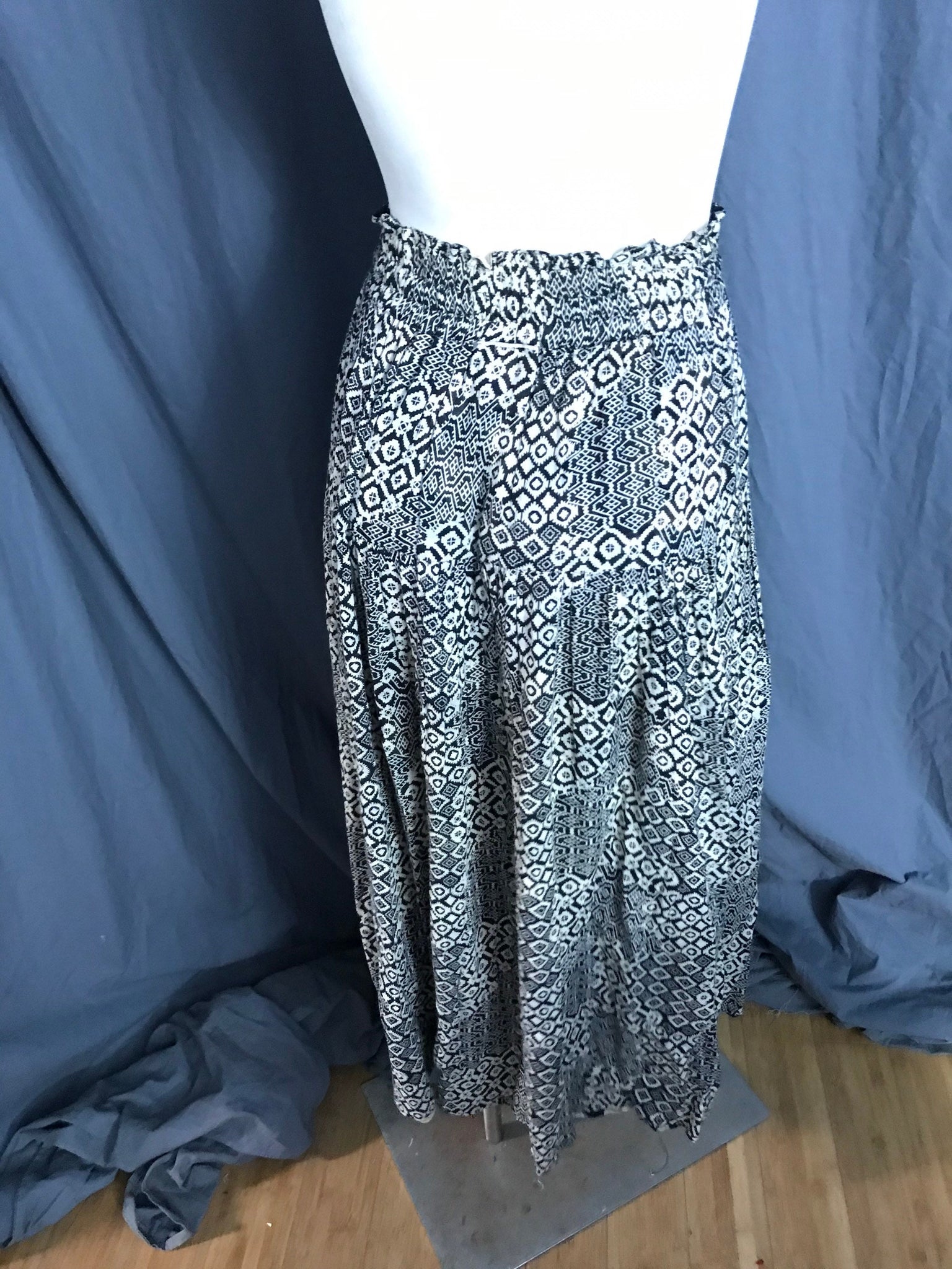Vintage long tiered flower hippie boho skirt S