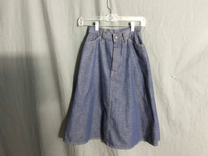 Vintage 70’s high waist Levi’s jean skirt xs