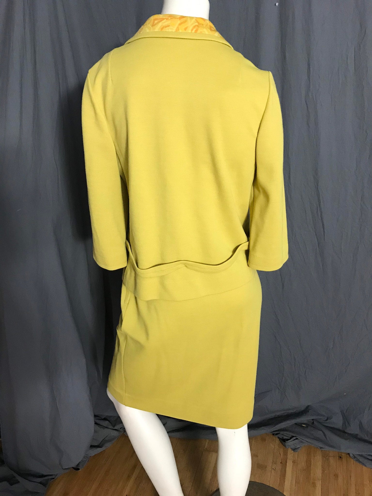 Vintage 1970’s Butte Knit mustard yellow women’s suit M