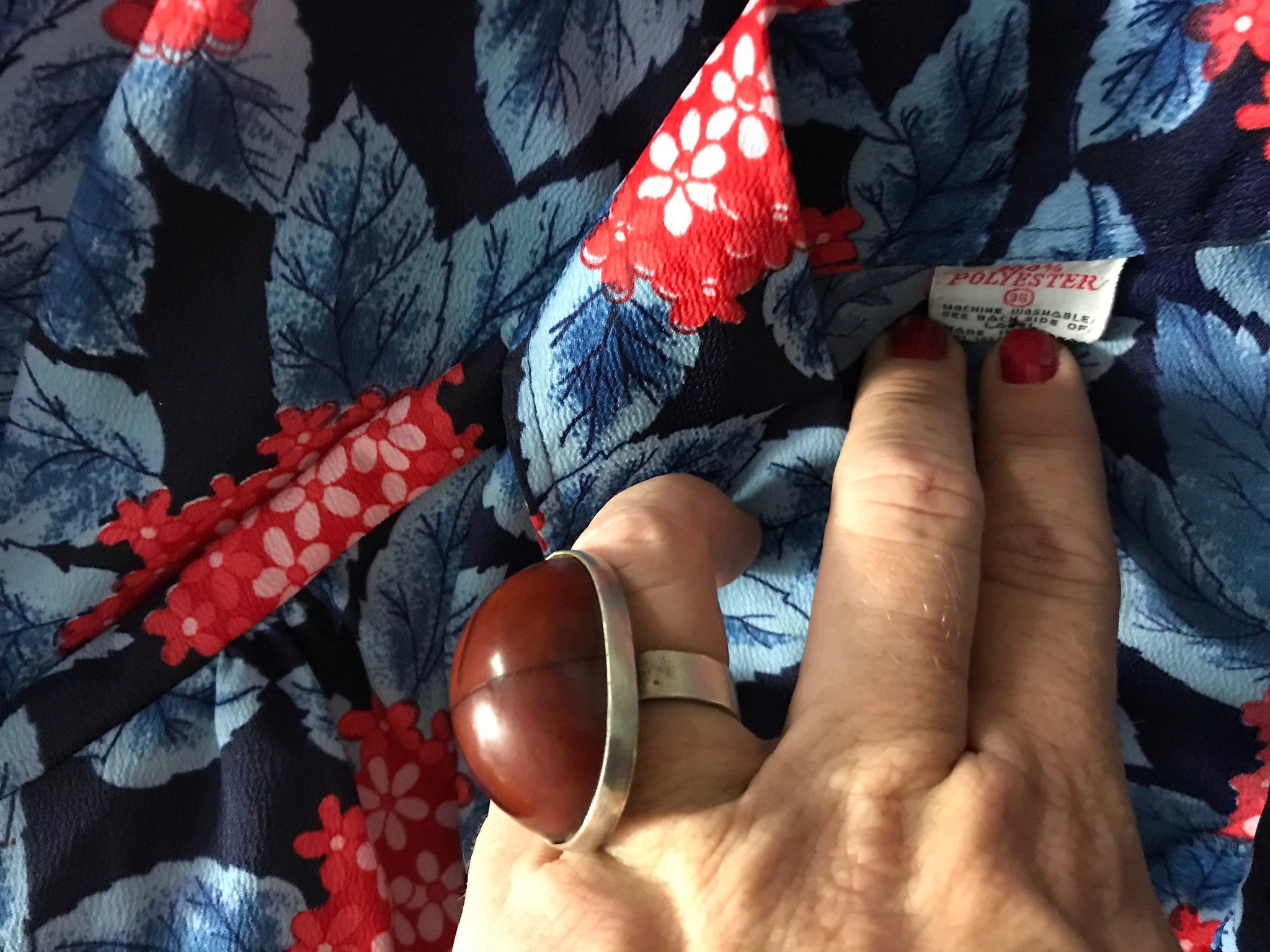 Vintage women’s 1970’s floral shirt M L