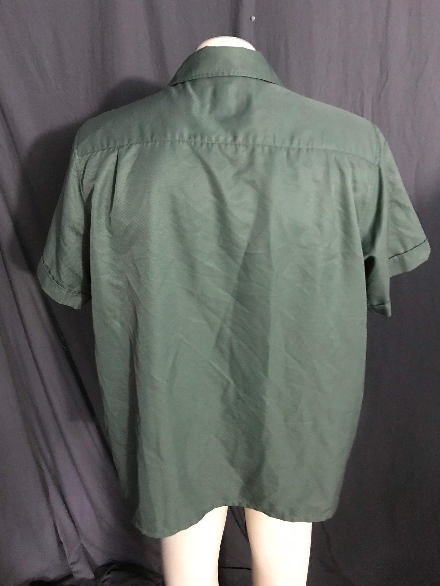 Vintage Guayabera green embroidered shirt L