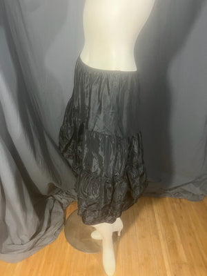 Vintage 1960's black petticoat slip L