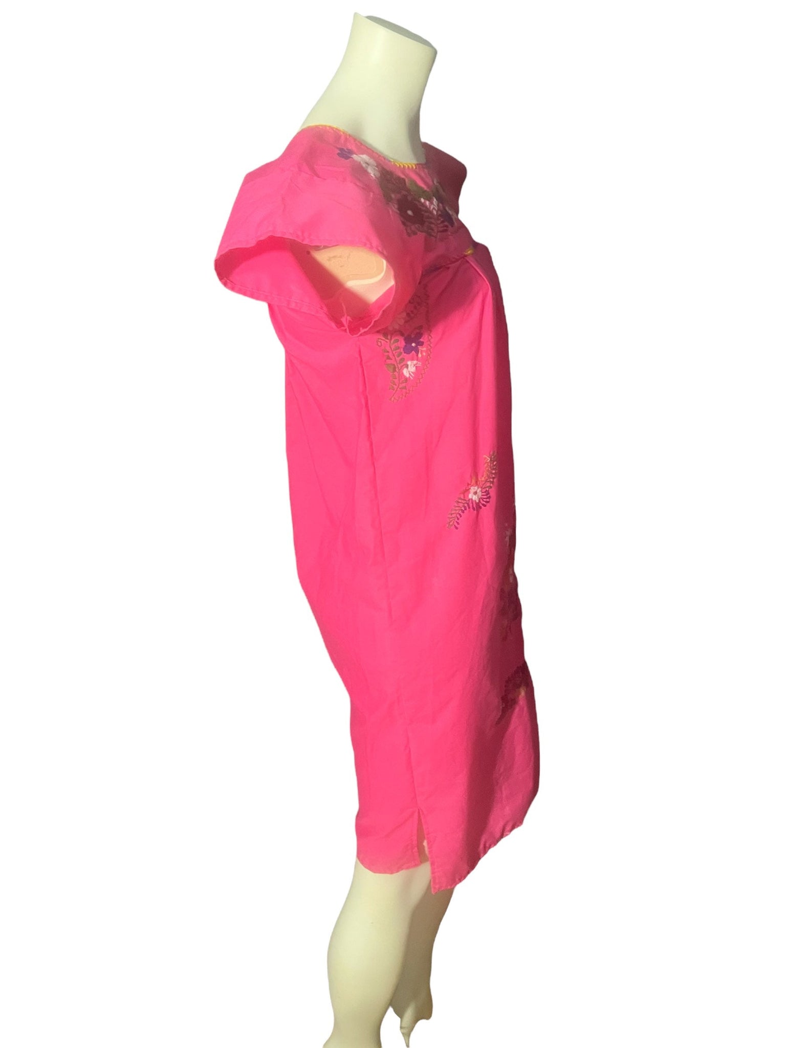 Vintage pink Mexican embroidered dress S