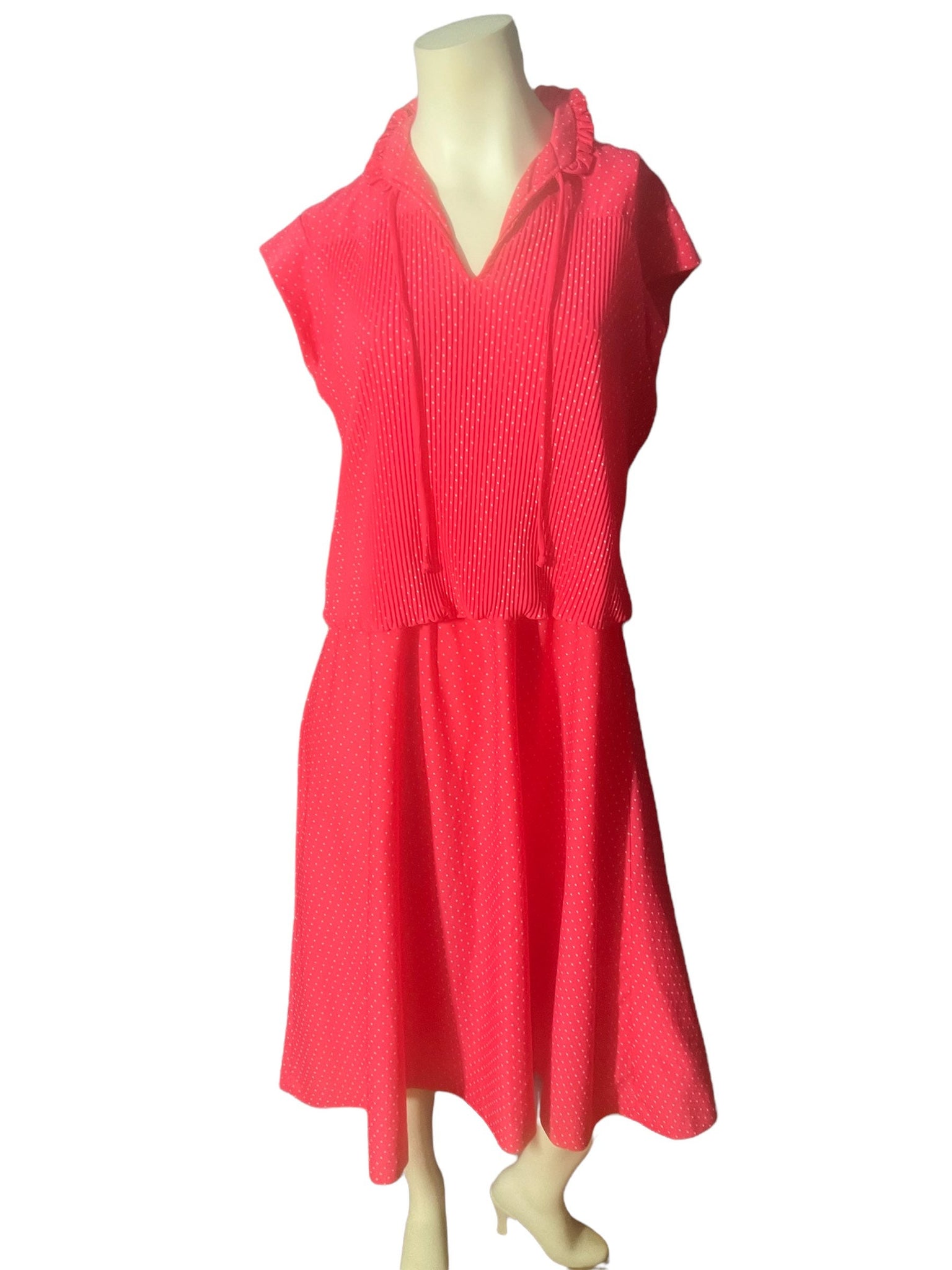 Vintage 70's volup pink polka dot Queen's Row sz xl