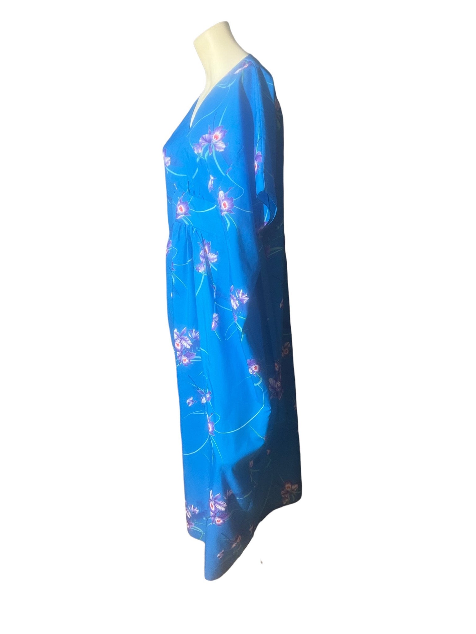 Vintage 70's blue Hawaiian dress caftan
