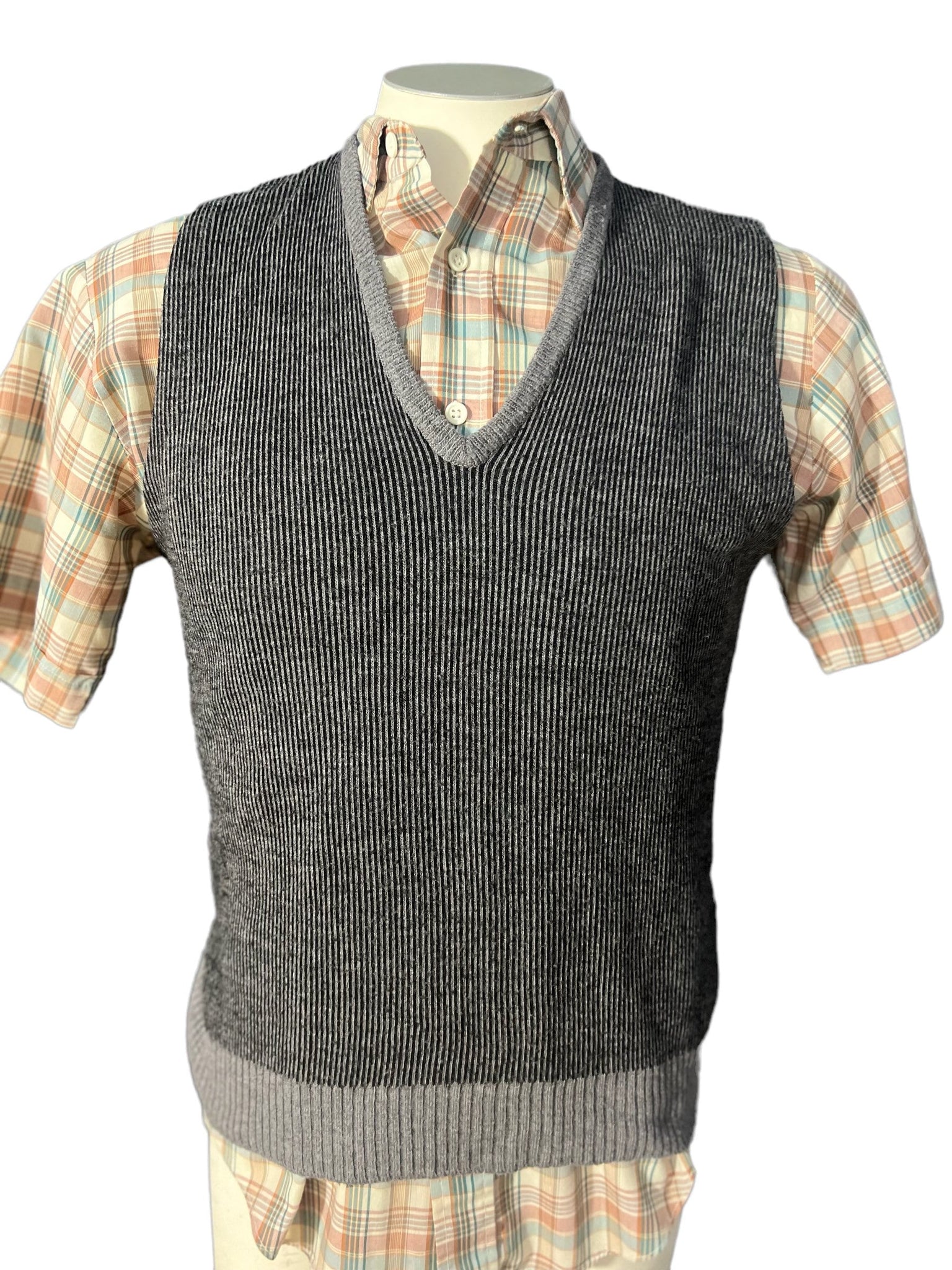 Vintage men's Arrow striped knit vest M