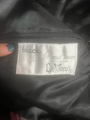 Vintage 70’s DeViney’s black tuxedo suit 42