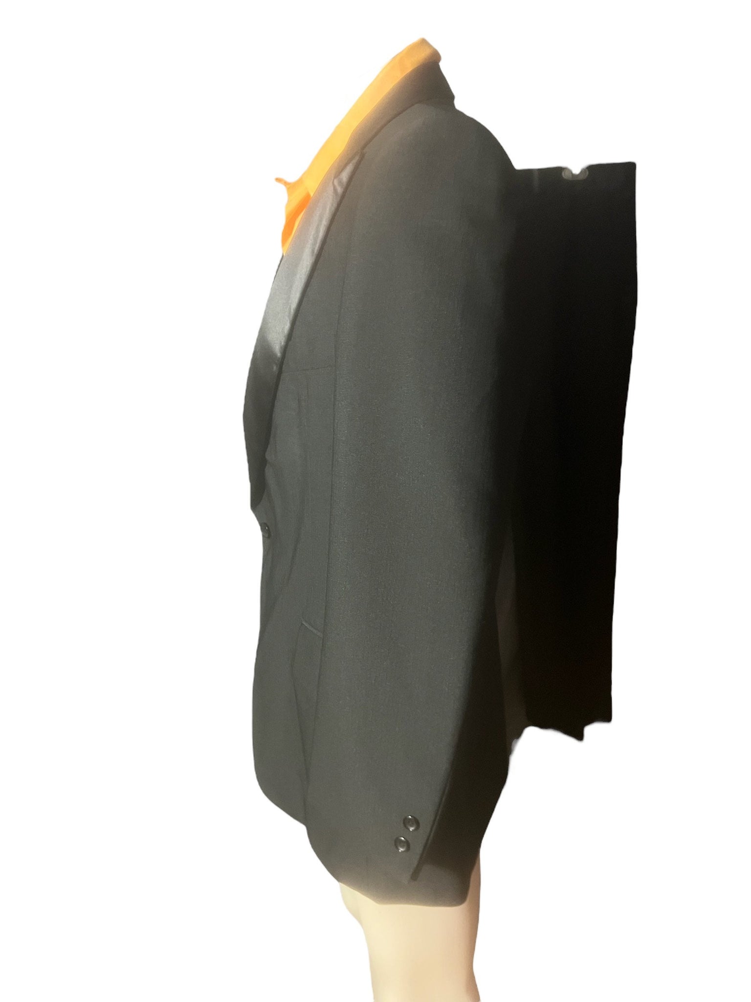 Vintage 70’s DeViney’s black tuxedo suit 42