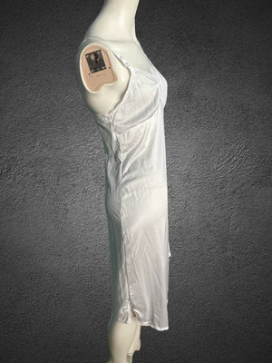 70's white full slip Dixie Belle 36