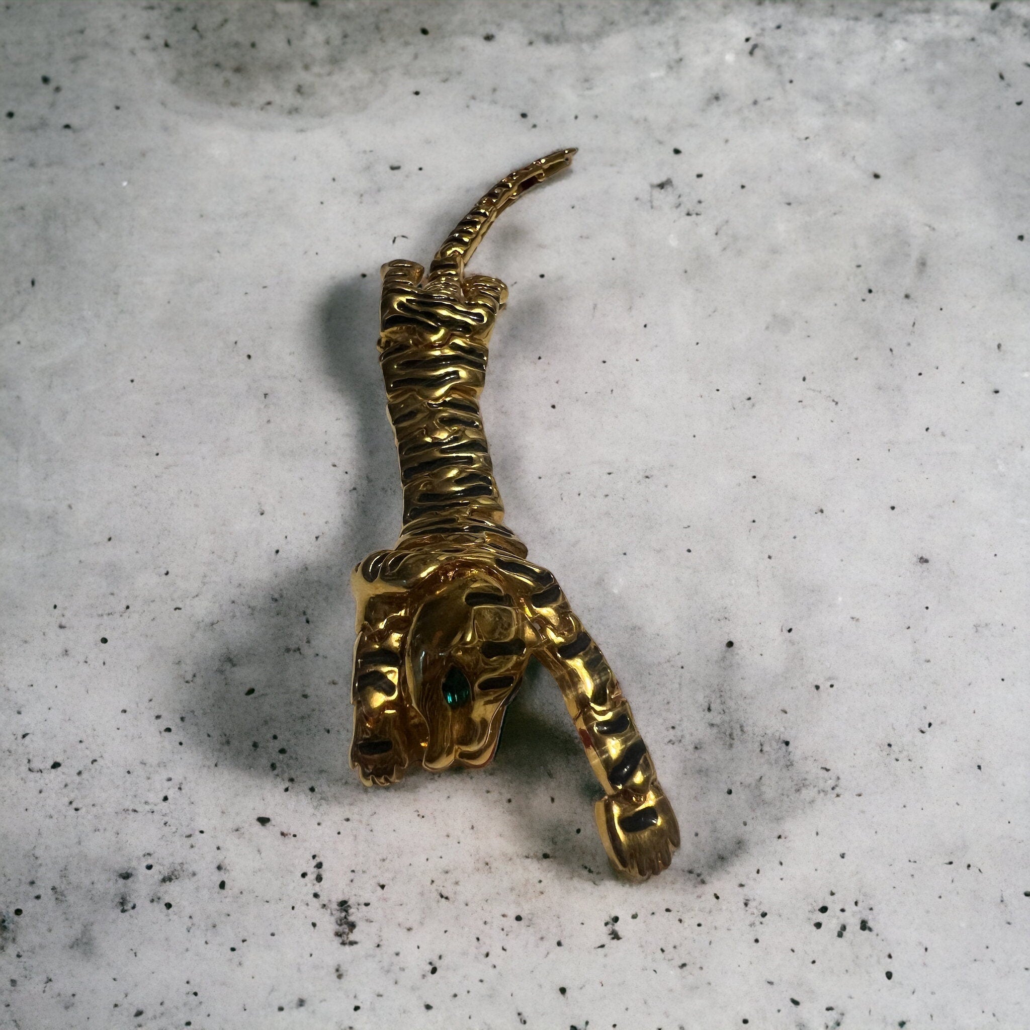 Vintage gold leopard pin