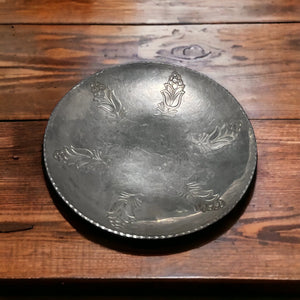 Vintage etched aluminum bowl Buenlum hand wrought