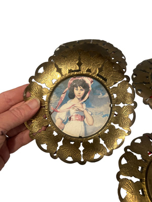 Vintage brass butterfly frames 4