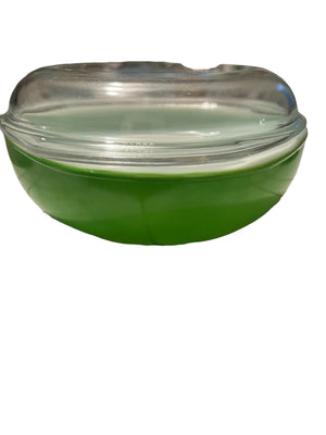 Vintage Kelly green Pyrex casserole bowl