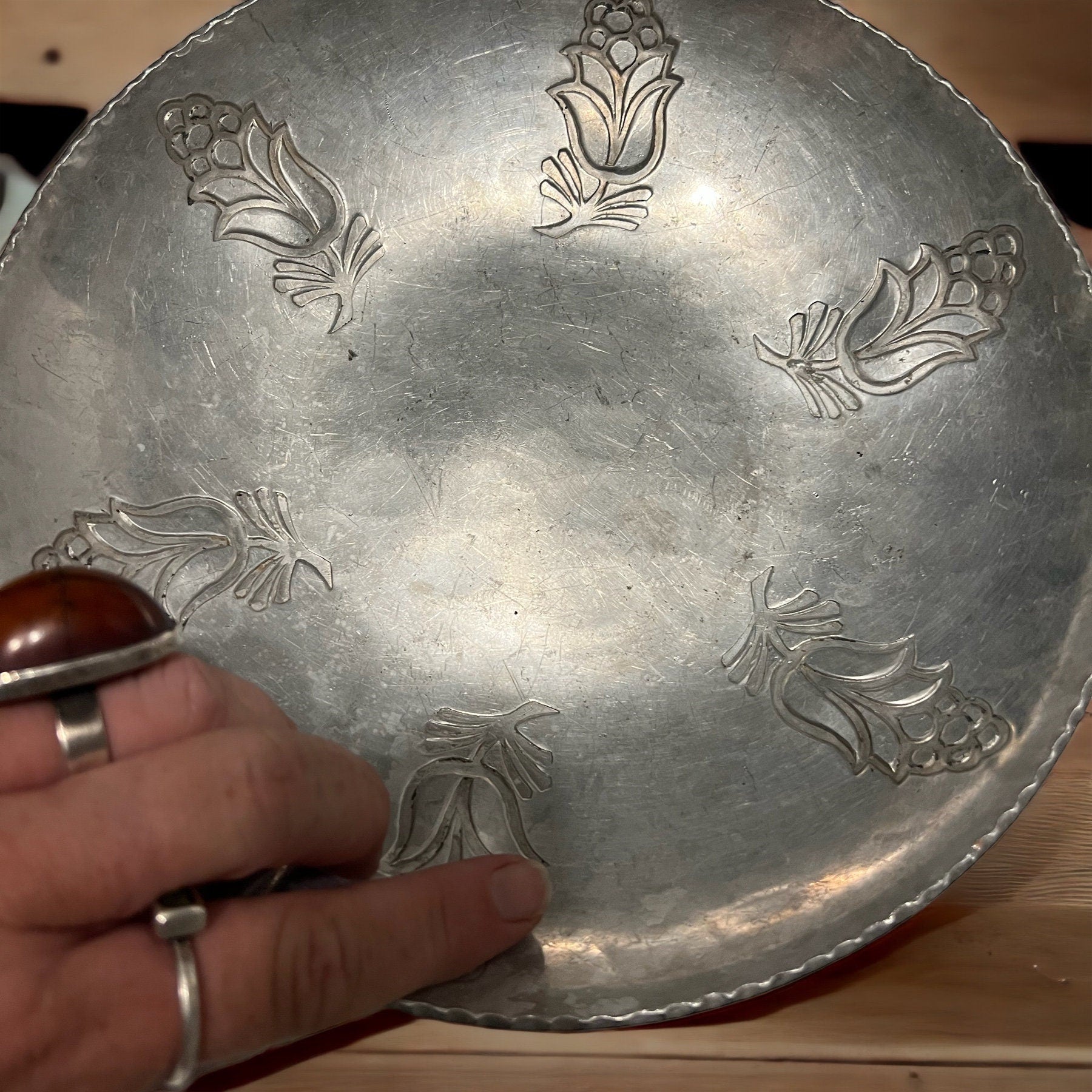 Vintage etched aluminum bowl Buenlum hand wrought