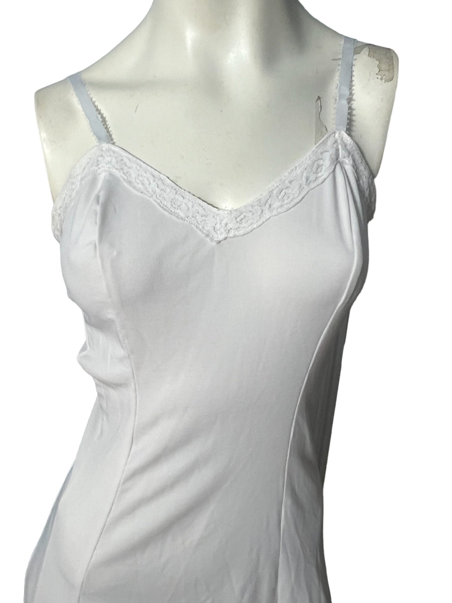 Vintage full white slip polyester M