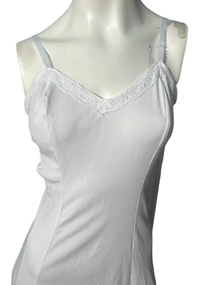 Vintage full white slip polyester M