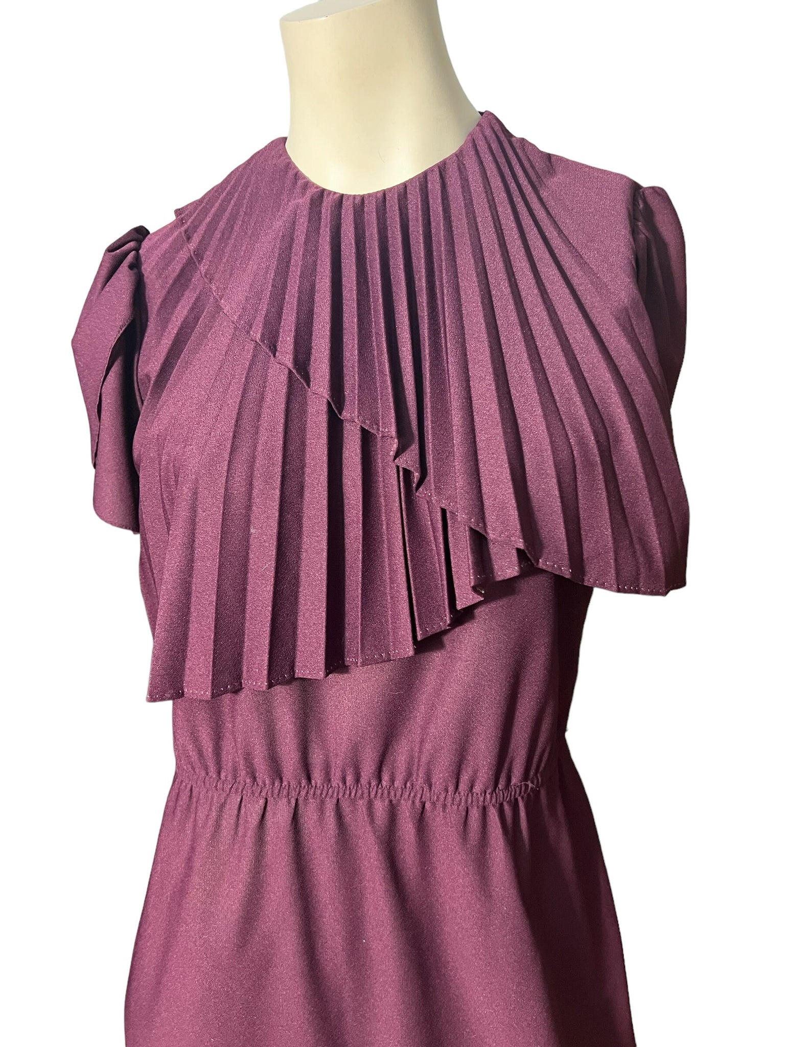 Vintage 80’s purple dress Ruffle top M L