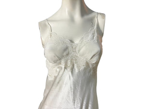 Vintage 80's Victoria's Secret nightgown S