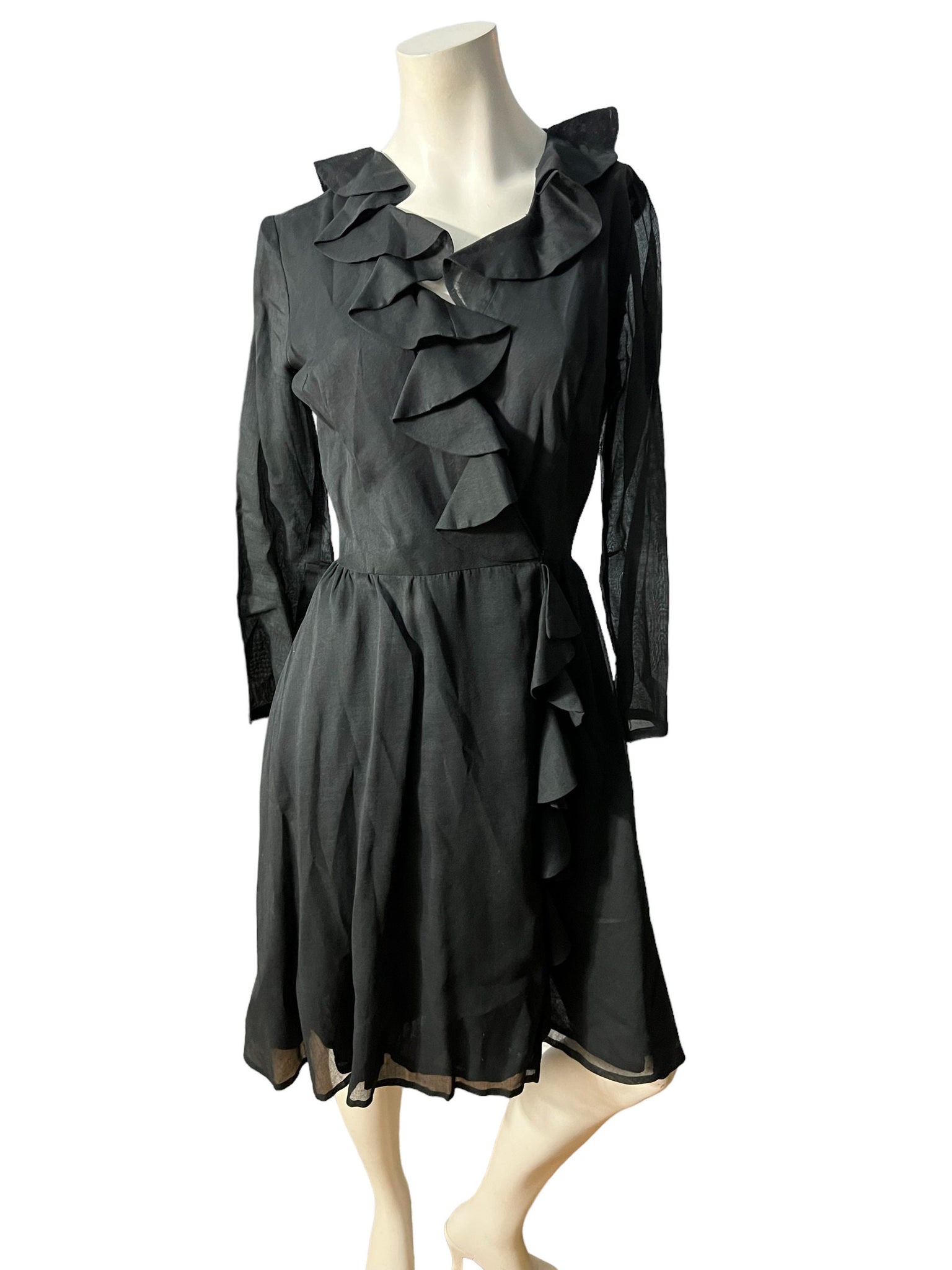 Vintage 70’s black ruffle wrap dress M