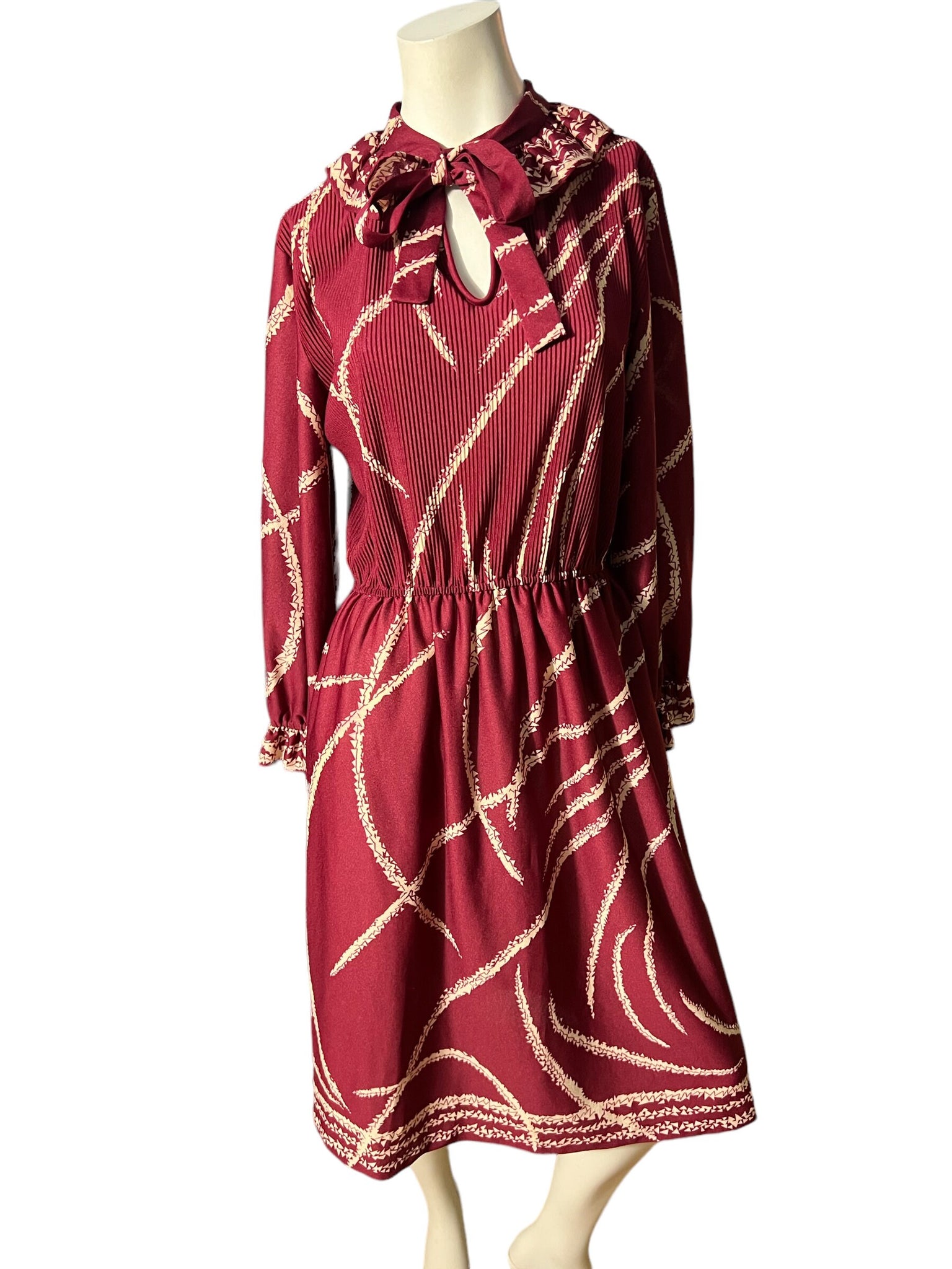 Vintage 70's maroon ruffle dress L