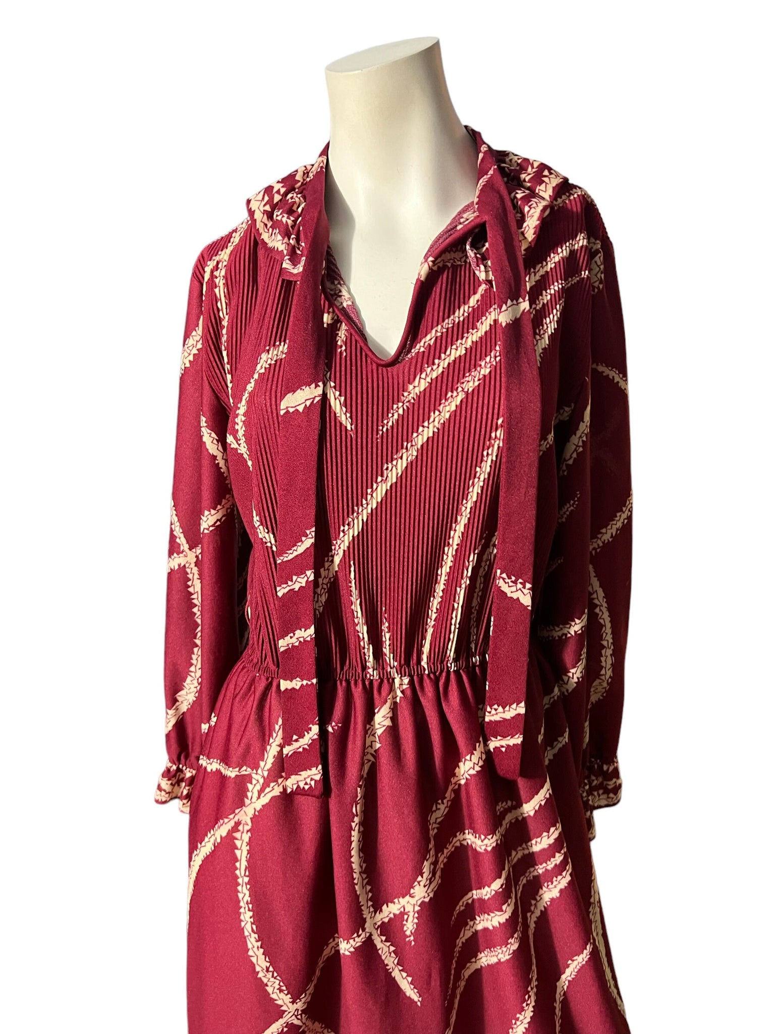 Vintage 70's maroon ruffle dress L