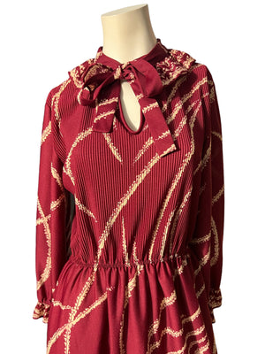 Vintage 70's maroon ruffle dress L