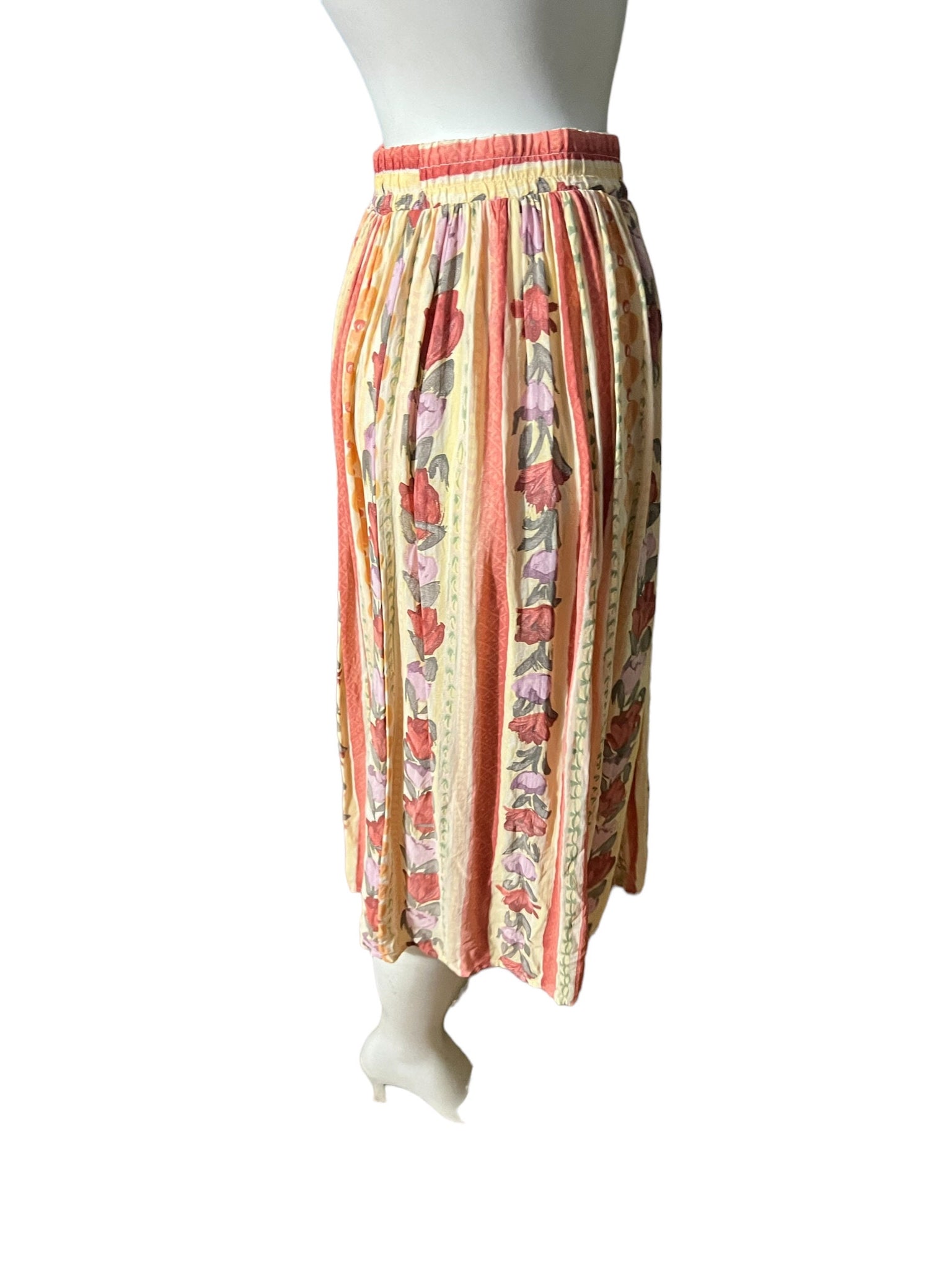 Vintage Carole Little petites skirt rayon 6