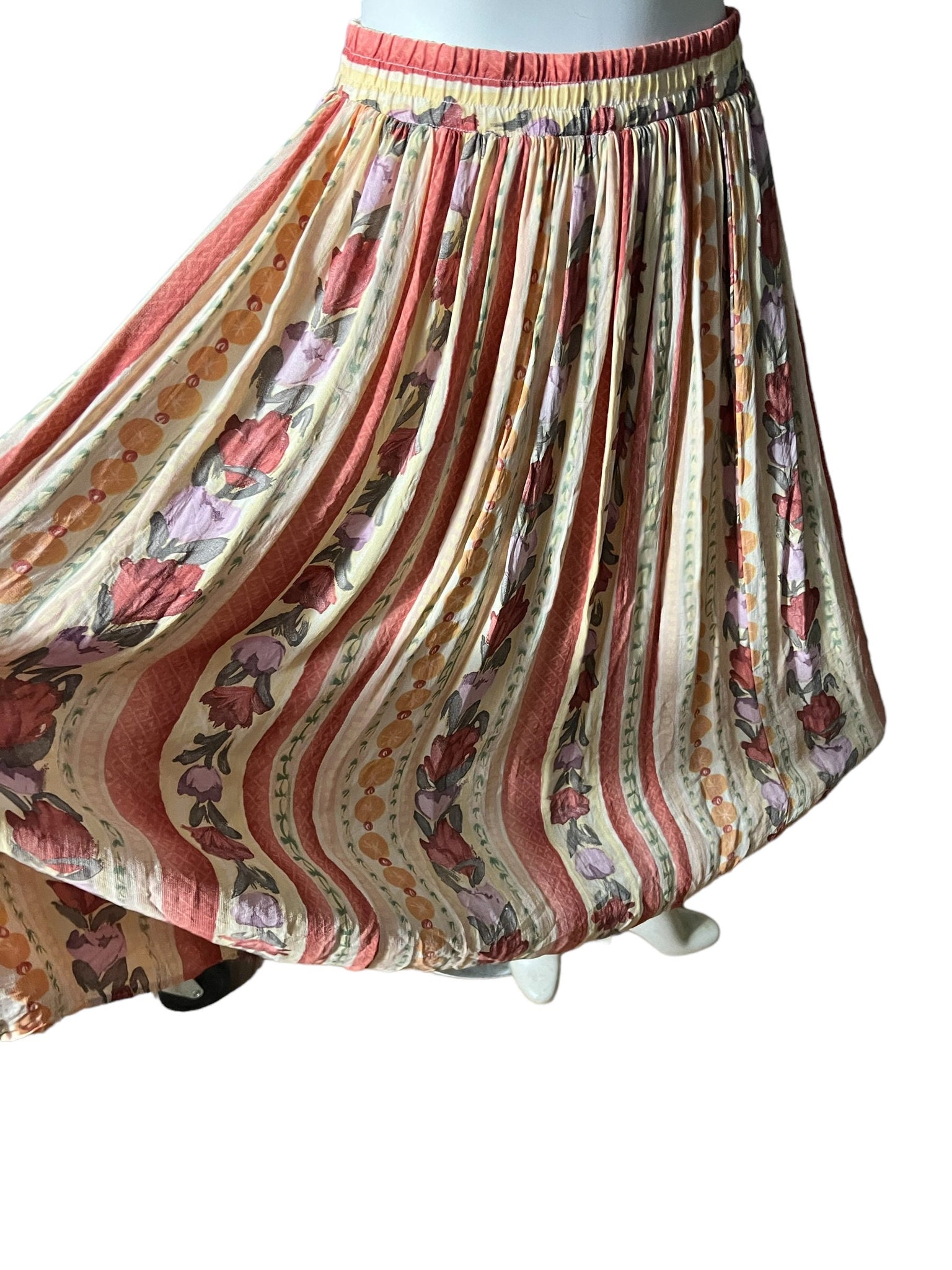 Vintage Carole Little petites skirt rayon 6