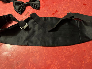 Vintage black bowtie and cummerband