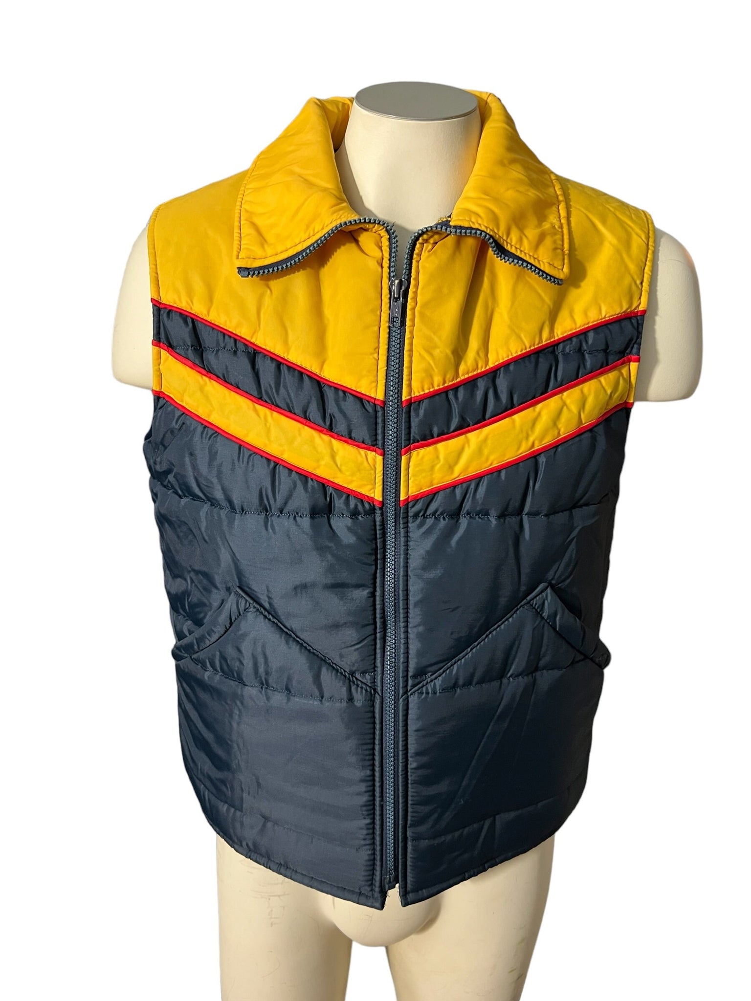 Vintage 70's Sears ski vest M yellow blue red