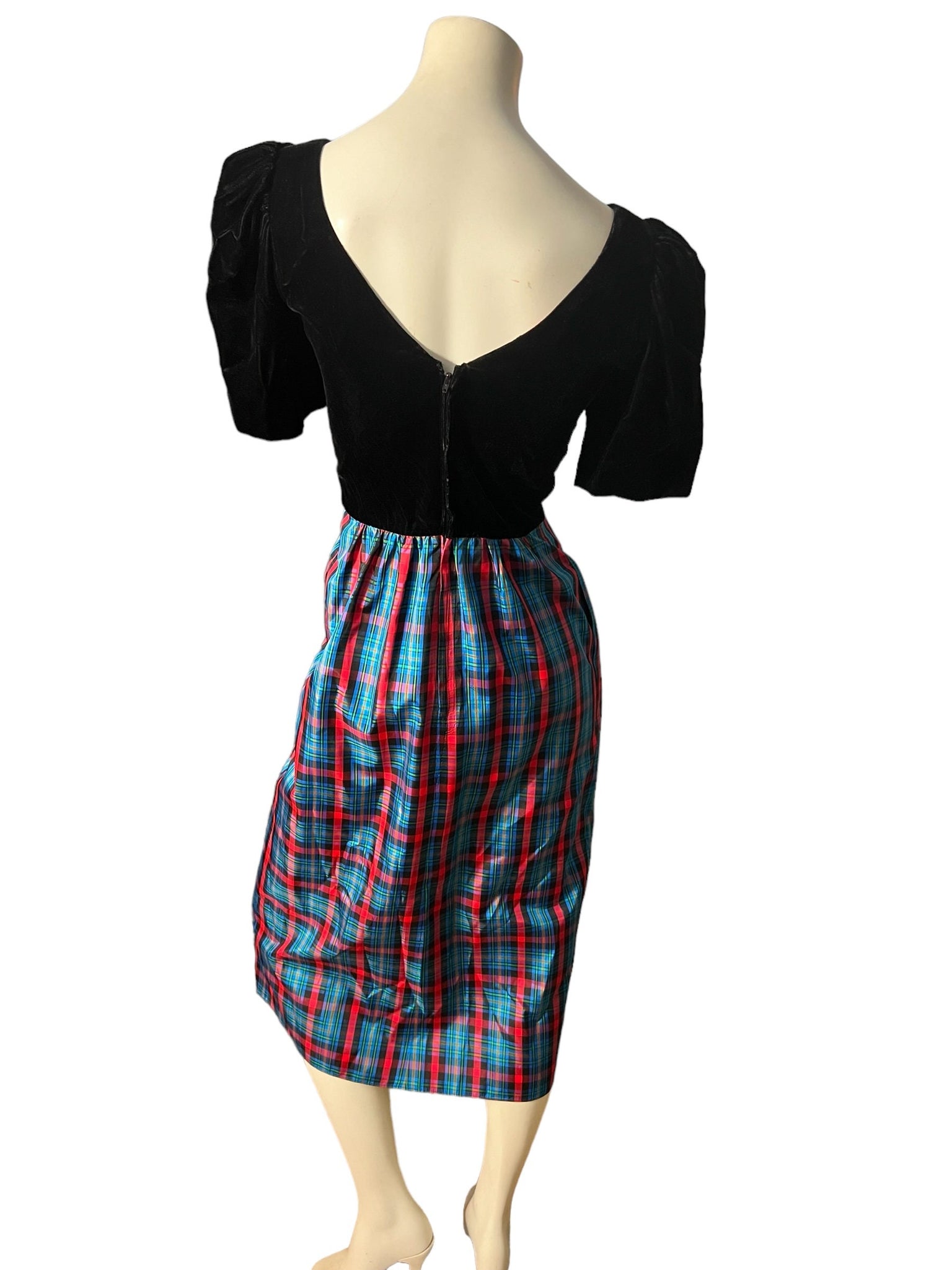 Vintage 80's Lanz dress 4 velvet & plaid
