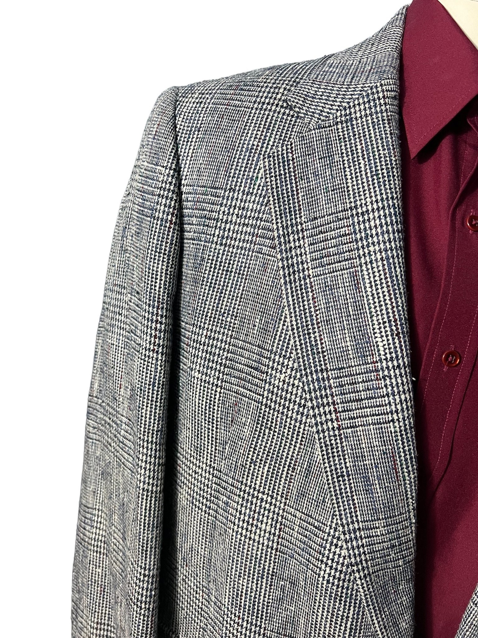 Vintage men's plaid suit jacket 44 Banker's Hall