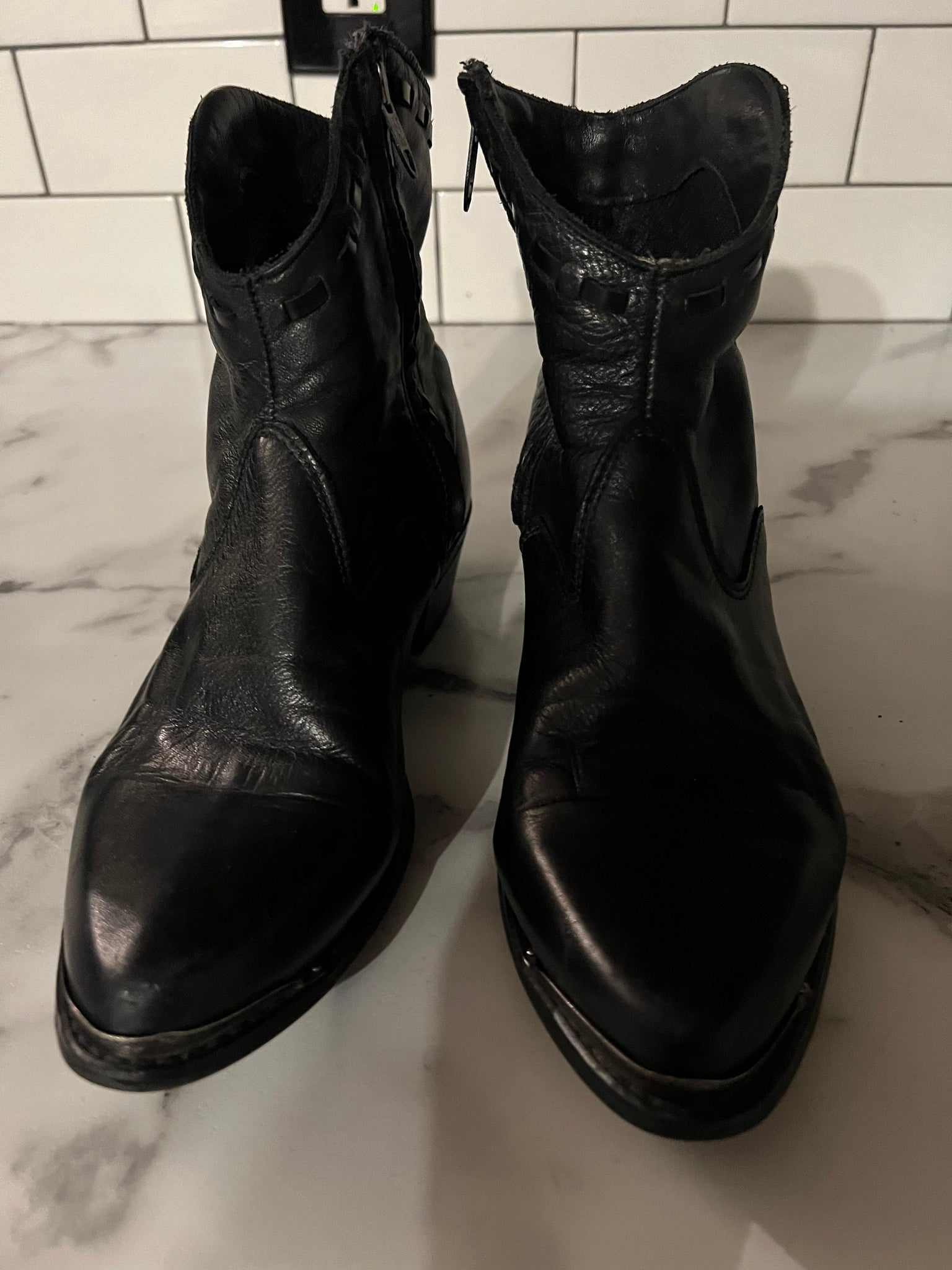 Vintage black Capezio short boots 6.5M