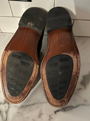 Vintage dark brown wingtips Florsheim 8.5 D