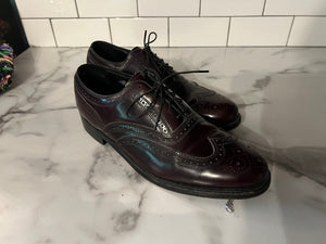 Vintage dark brown wingtips Florsheim 8.5 D