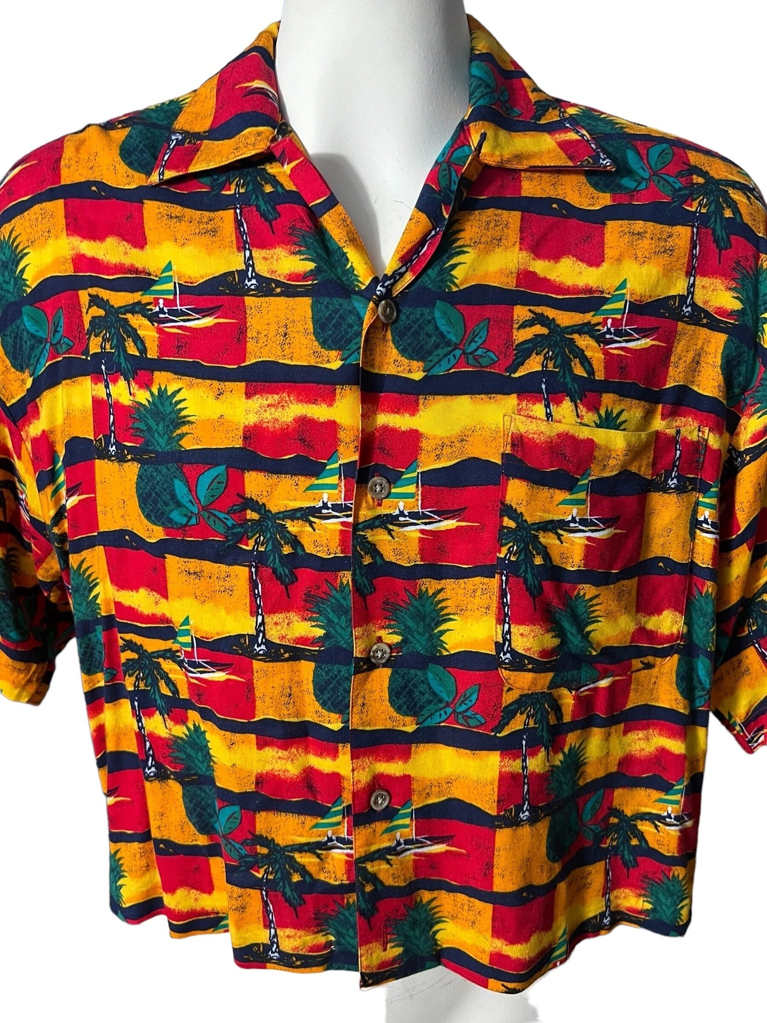 vintage 80’s tribal short button up S Towncraft