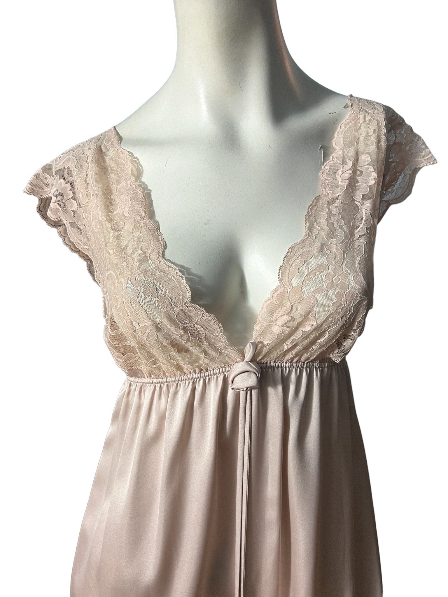 vintage deadstock nightgown & robe Val Mode S M