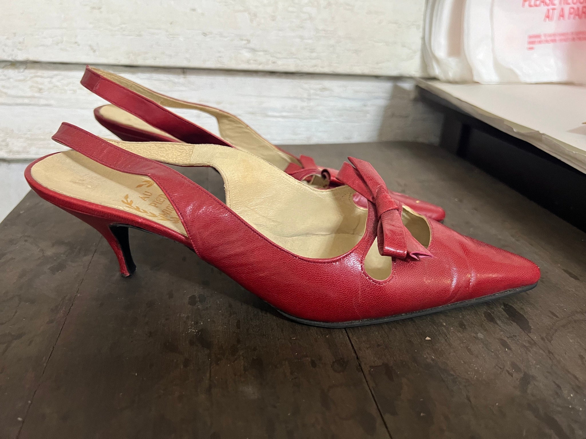 vintage 60's red kitten heels 7