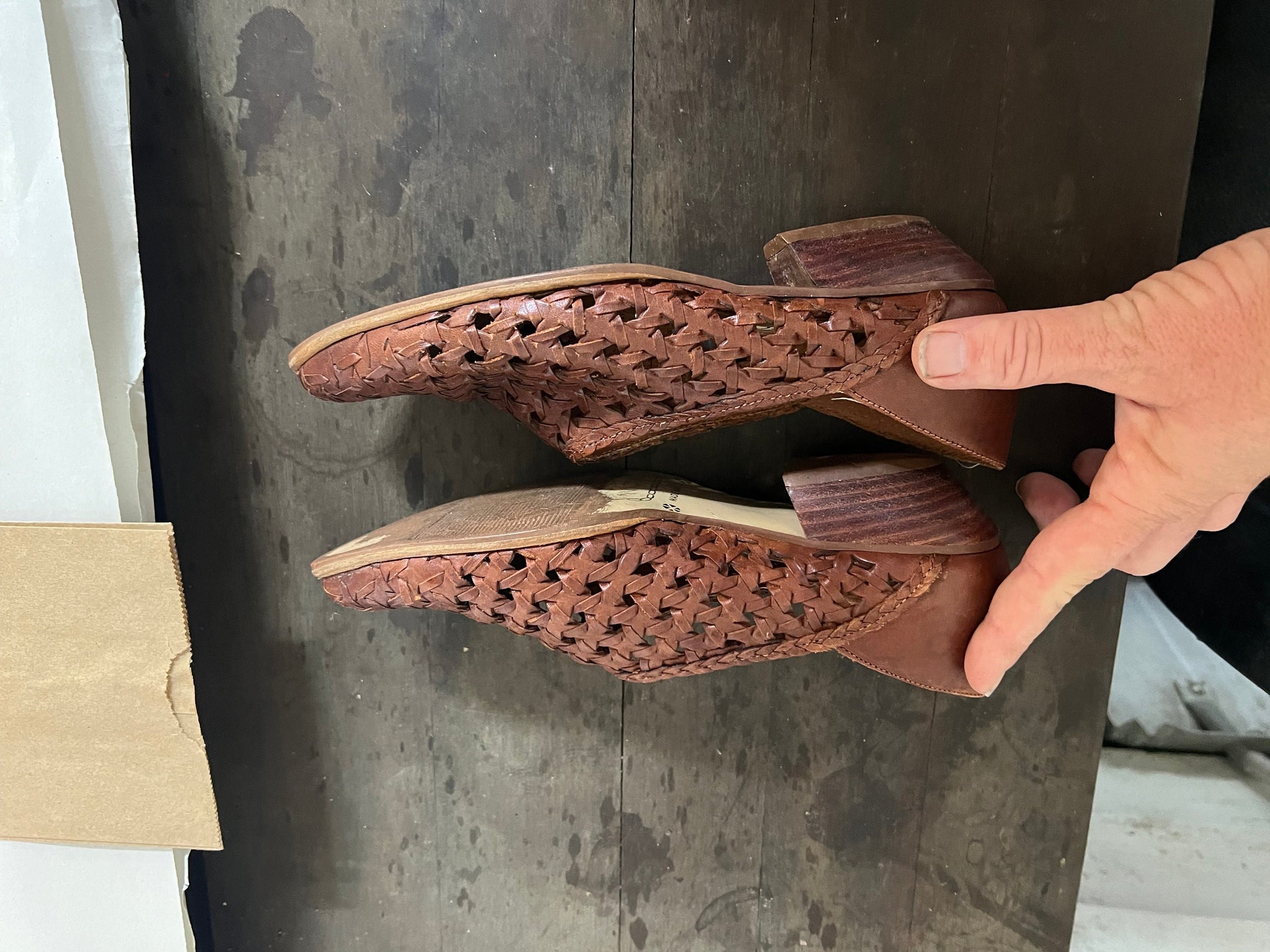 vintage 80's brown woven leather pumps 5.5M