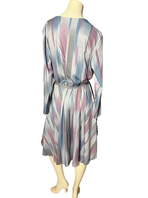 Vintage 70’s wrap bust Chevron dress L