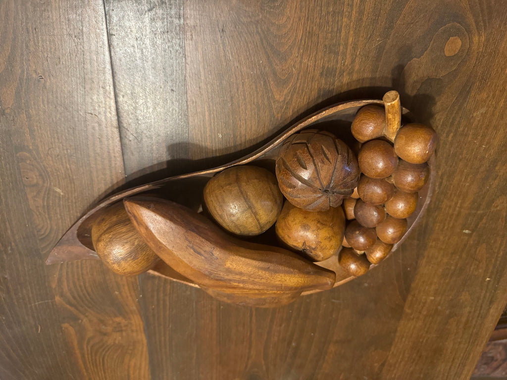 Vintage wood fruit in bowl